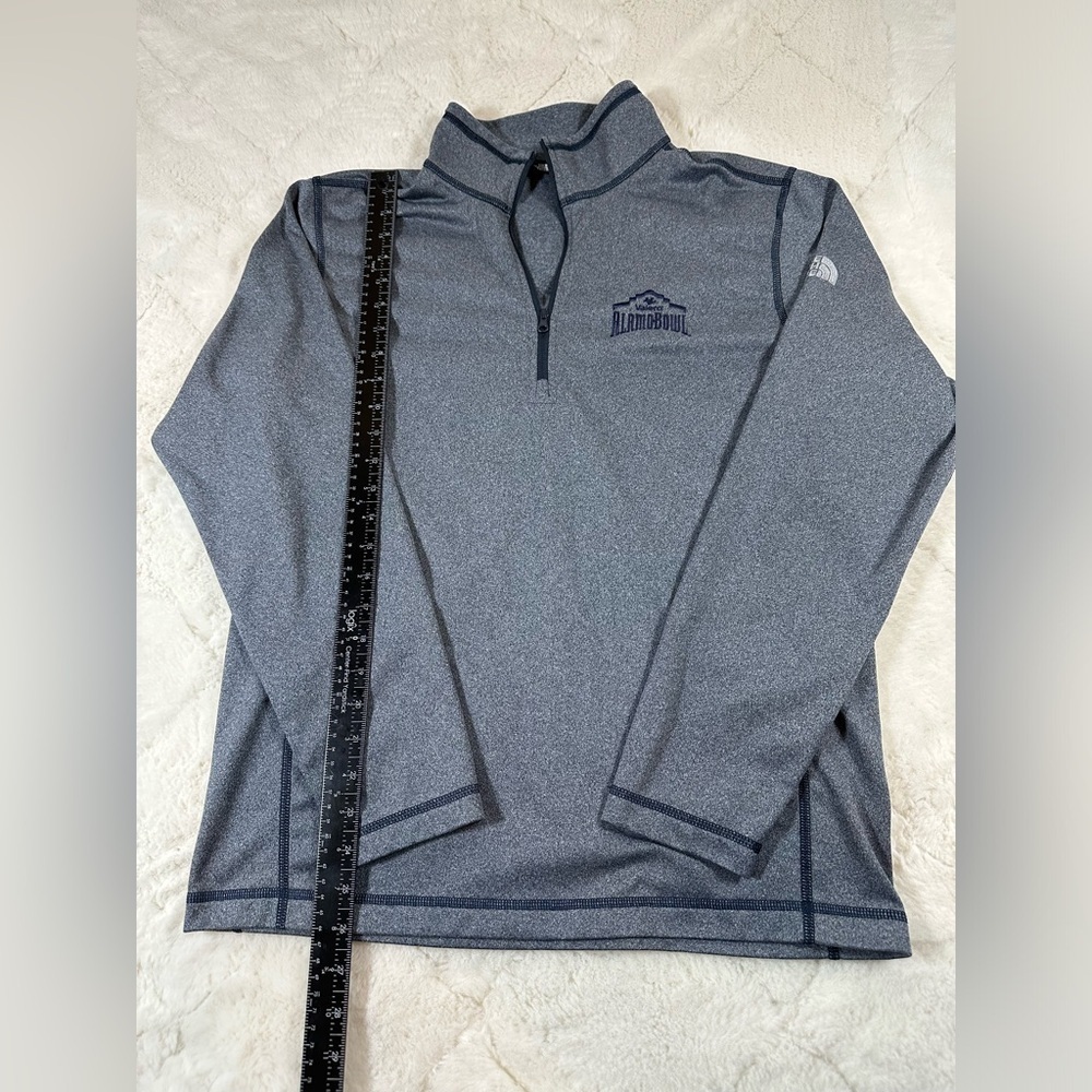 North Face Alamo Bowl Mens medium pullover blue jacket Like New - Picture 2 of 4